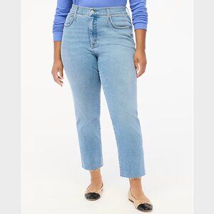J. Crew NWT Petite Essential Straight Jeans in All-Day Stretch - Size 32P